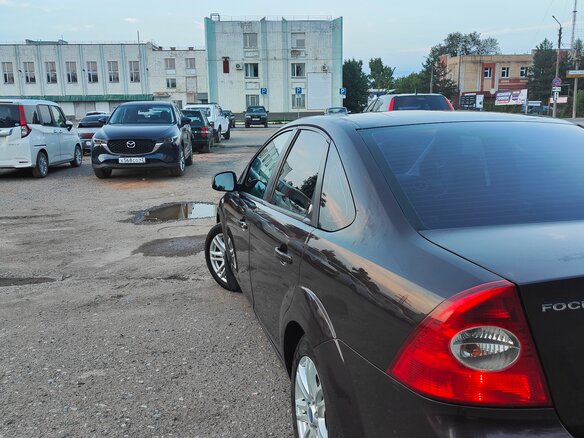 2008 Ford Focus II Рестайлинг, фиолетовый - вид 5