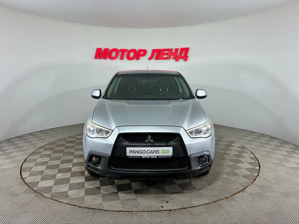 2012 Mitsubishi ASX I, серебристый, 696000 рублей - вид 2