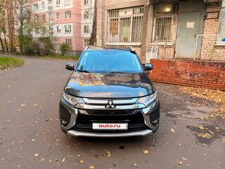 2016 Mitsubishi Outlander III Рестайлинг 2, серый, 1820000 рублей, вид 1