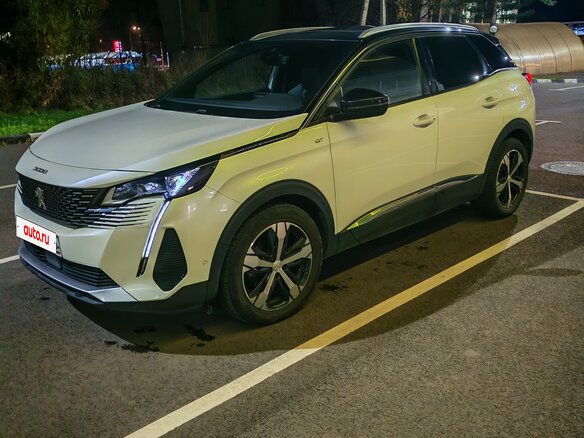 2020 Peugeot 3008 II Рестайлинг, белый, 2300000 рублей - вид 3