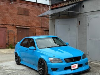 1999 Toyota Altezza, белый, 1999999 рублей, вид 2