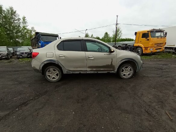 2021 Renault Logan Stepway II Рестайлинг, серый, 1097000 рублей - вид 7