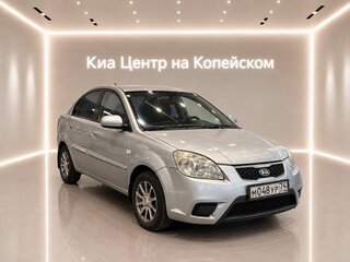 2011 Kia Rio II Рестайлинг, серебристый, 495000 рублей, вид 2