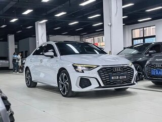 2022 Audi A3 35 TFSI Long IV (8Y), белый, 2797007 рублей, вид 3