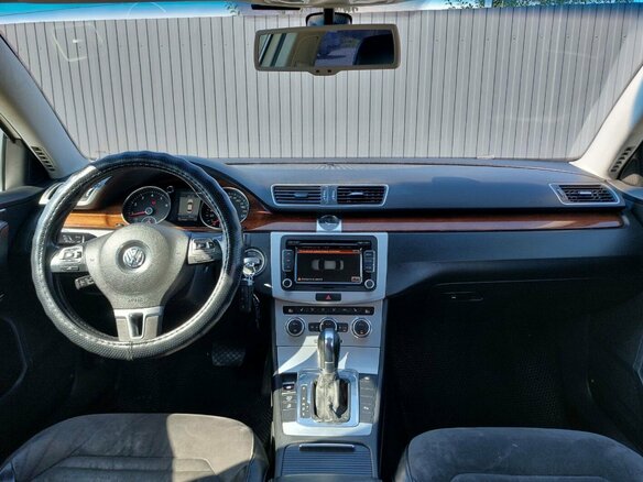 2012 Volkswagen Passat B7, белый, 1079000 рублей - вид 16