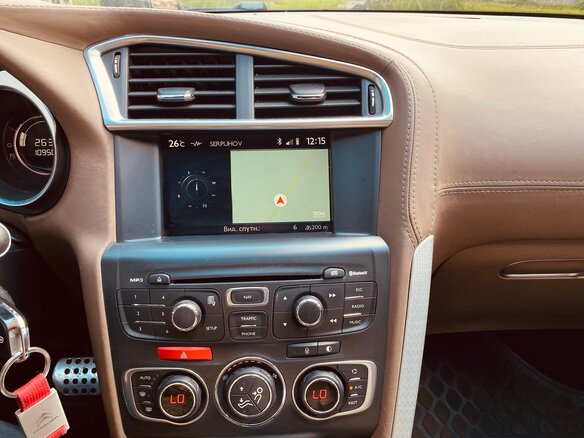 2012 Citroen DS4, коричневый, 900000 рублей - вид 29
