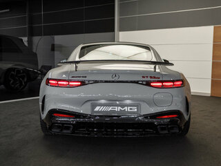 2025 Mercedes-Benz AMG GT 63 S E Performance II, серый, 28888000 рублей, вид 5