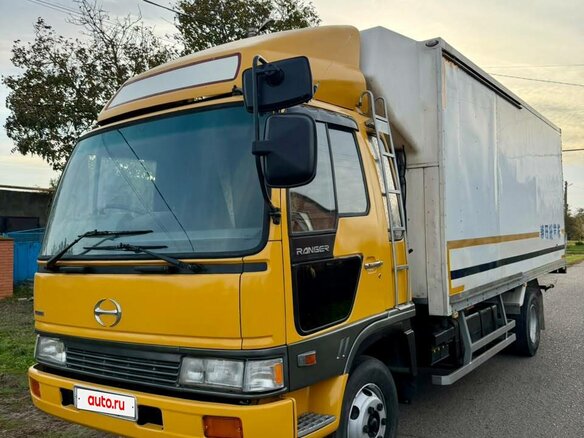 1994 Hino Series 500 (Ranger), жёлтый, 2150000 рублей - вид 2