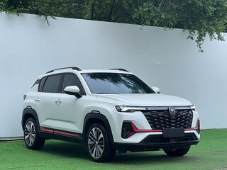 2022 Changan CS35 Plus I Рестайлинг, белый, 1050000 рублей, вид 3
