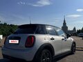 2019 Mini Hatch Cooper III (F55/F56) Рестайлинг, серебристый - вид 10