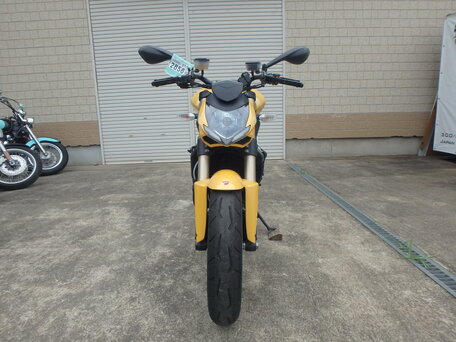 2011 Ducati Streetfighter, жёлтый, 700000 рублей, вид 4