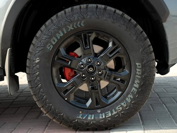 2025 Nissan Navara (Frontier) IV (D23) Рестайлинг, серый - вид 6