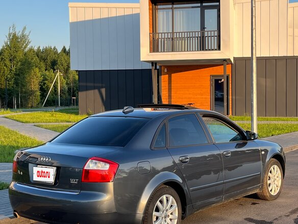 2004 Audi A4 II (B6), серый, 600000 рублей - вид 3