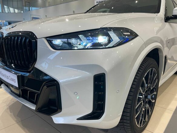 2024 BMW X5 30d IV (G05/G18) Рестайлинг, белый, 13600000 рублей - вид 7