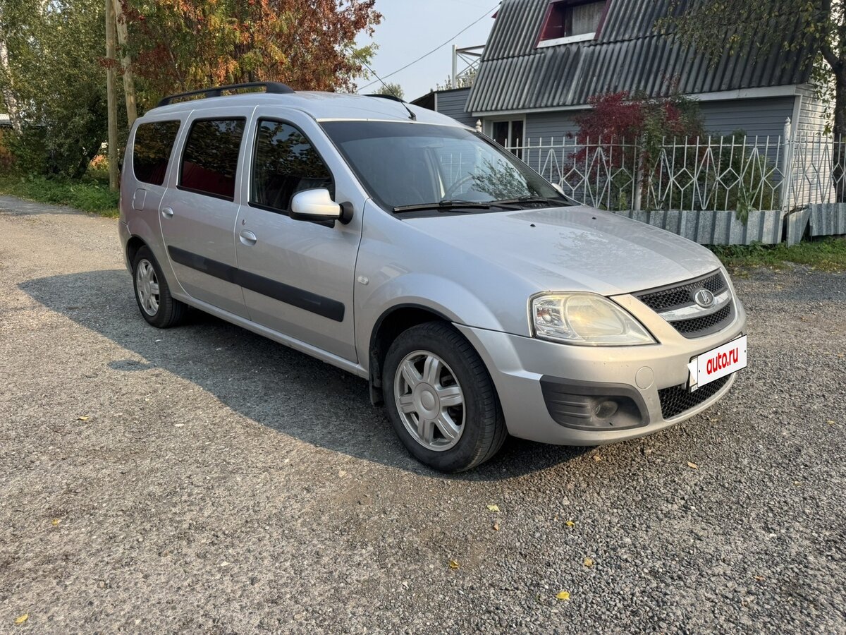 Открыть фотографии: Lada (ВАЗ) Largus I
