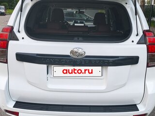 2015 Toyota Land Cruiser Prado 150 Series Рестайлинг 1, белый, 3500000 рублей, вид 5