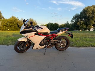 2012 Yamaha XJ6 (FZ6R), белый, 525000 рублей, вид 2