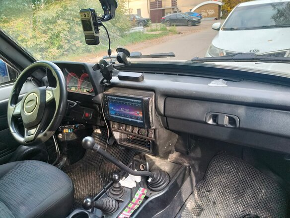 2003 Lada (ВАЗ) 2121 (4x4) I Рестайлинг, белый, 210000 рублей - вид 6