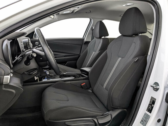 2022 Hyundai Elantra VII (CN7), белый, 2045000 рублей - вид 19