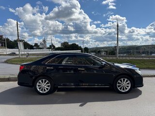 2014 Toyota Camry VII (XV50), чёрный, 1830000 рублей, вид 3
