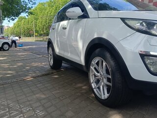 2011 Kia Sportage III, белый, 1390000 рублей, вид 4