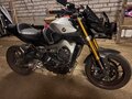 2015 Yamaha MT-09 (FZ-09), серебристый, 800000 рублей - вид 1