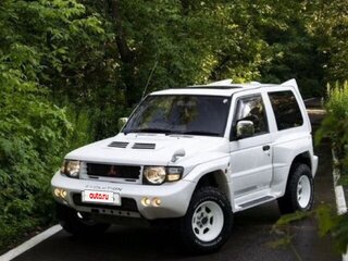 1997 Mitsubishi Pajero II Рестайлинг, белый, 1650000 рублей, вид 1