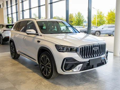 2026 Geely Monjaro (Xingyue L) I Рестайлинг 2 (China Market), белый, 5700000 рублей, вид 1