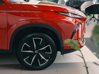 2026 Omoda C5 II, красный, 2779000 рублей, вид 4