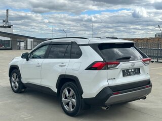 2020 Toyota RAV4 V (XA50), белый, 3369000 рублей, вид 3