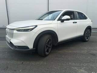 2023 Honda Vezel II, белый, 2375000 рублей, вид 1