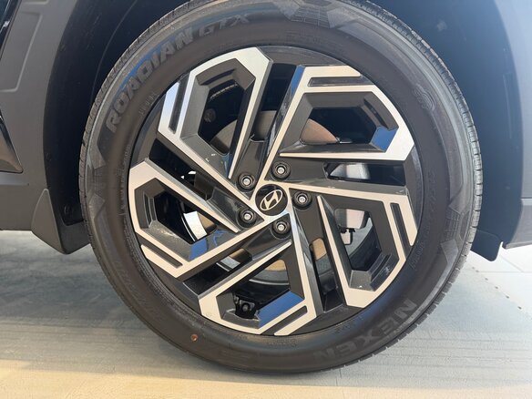 2026 Hyundai Tucson IV Рестайлинг, чёрный, 4900000 рублей - вид 15
