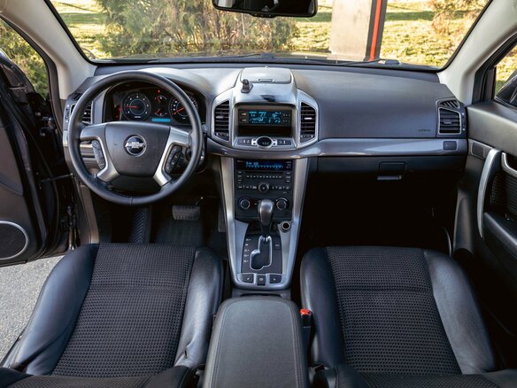 2013 Chevrolet Captiva I Рестайлинг 2, серый, 1695000 рублей - вид 15