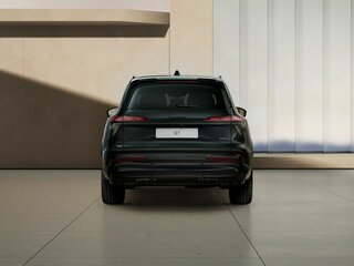 2026 Audi Q7 III (G8), зелёный, 17600000 рублей, вид 4