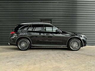 2023 Mercedes-Benz GLC 300 II (X254), чёрный, 7490000 рублей, вид 4