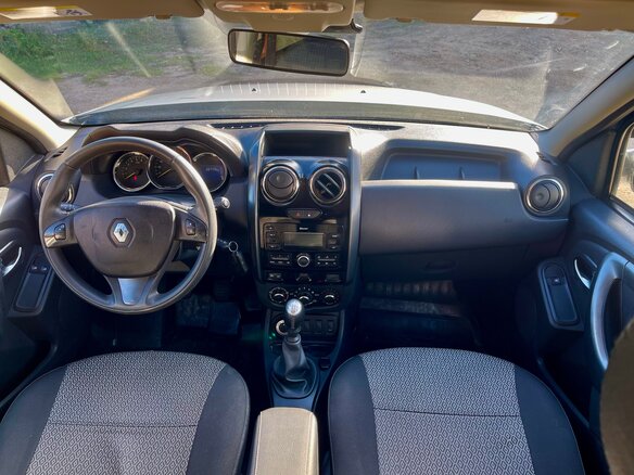 2018 Renault Duster I Рестайлинг, серебристый, 1575000 рублей - вид 11