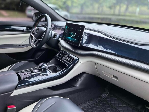 2023 BYD Qin Plus EV 500 I, белый, 1450005 рублей - вид 14
