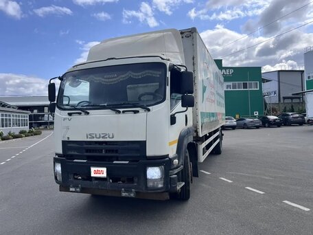 2017 Isuzu Forward (F-Series), белый, 1700000 рублей, вид 1