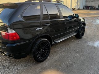 2002 BMW X5 3.0i I (E53), чёрный, 899999 рублей, вид 4