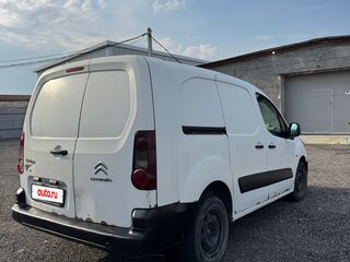 2013 Citroen Berlingo II Рестайлинг, белый, 600000 рублей, вид 3