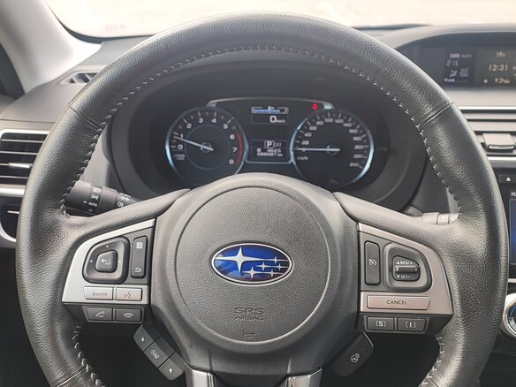 2017 Subaru Forester IV Рестайлинг 2, серый - вид 11