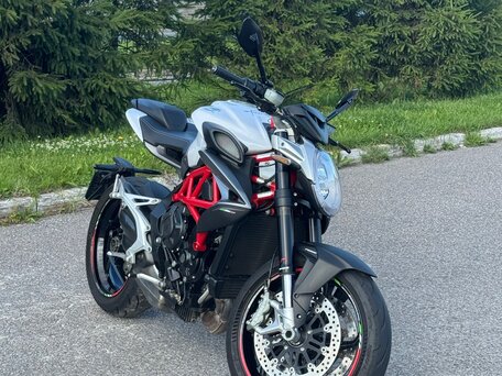 2016 MV Agusta Brutale 800, белый, 685000 рублей, вид 3