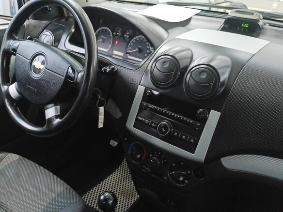 2006 Chevrolet Aveo I Рестайлинг, серый, 170000 рублей - вид 9