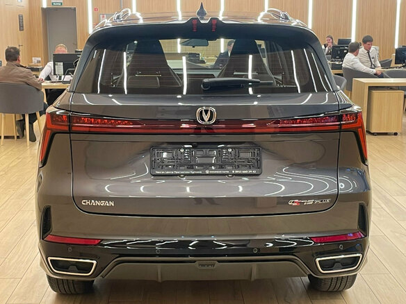 2025 Changan CS75 Plus III, серый, 4189900 рублей - вид 5