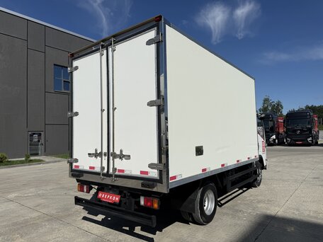 2024 Isuzu ELF KV100, белый, 4200000 рублей, вид 3