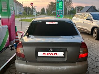 2001 Hyundai Accent ТагАЗ II, серый, 150000 рублей, вид 3
