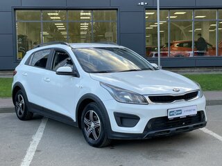 2018 Kia Rio X-Line IV, белый, 1199000 рублей, вид 3