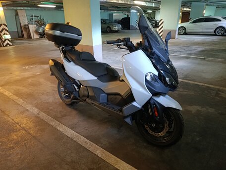 2022 Sym Maxsym TL 500, белый, 590000 рублей, вид 1