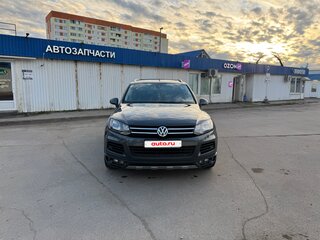 2013 Volkswagen Touareg II, серый, 2200000 рублей, вид 2