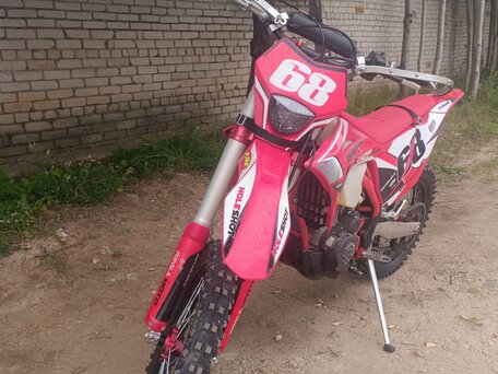 2023 Regulmoto Holeshot, красный, 220000 рублей, вид 3